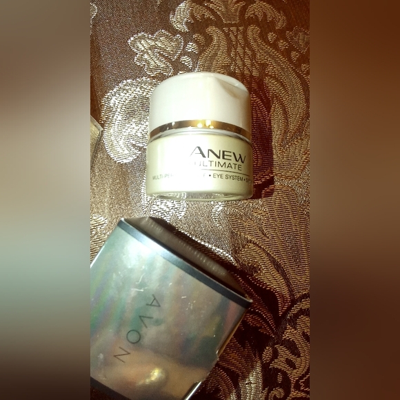 New Avon Anew Ultimate Eye System - Picture 3 of 3